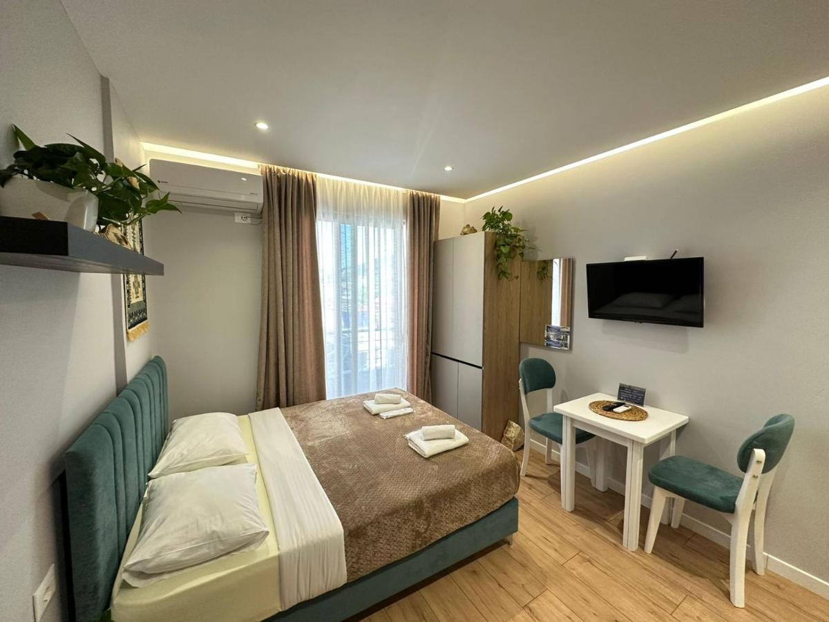 Vlorë Trea Accomodations - Suite Lungomare מראה חיצוני תמונה
