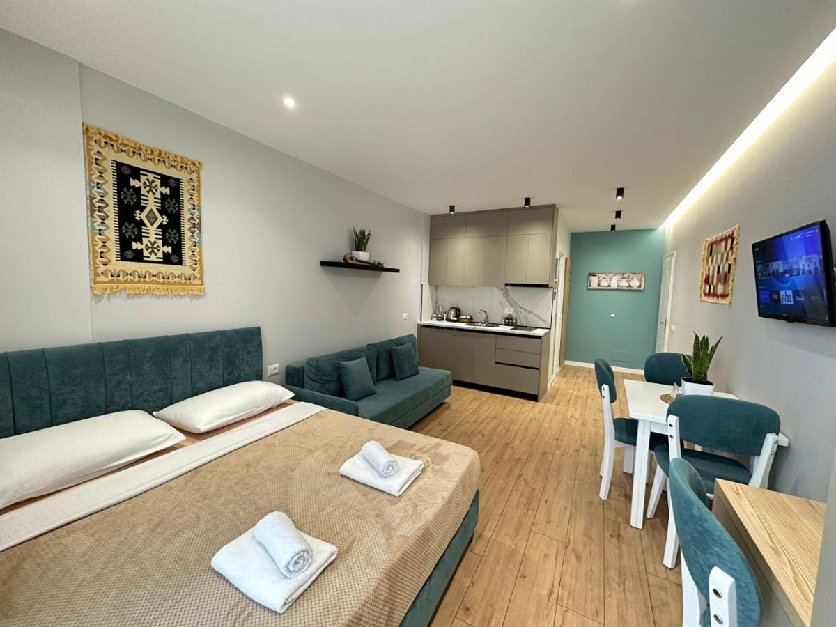 Vlorë Trea Accomodations - Suite Lungomare מראה חיצוני תמונה